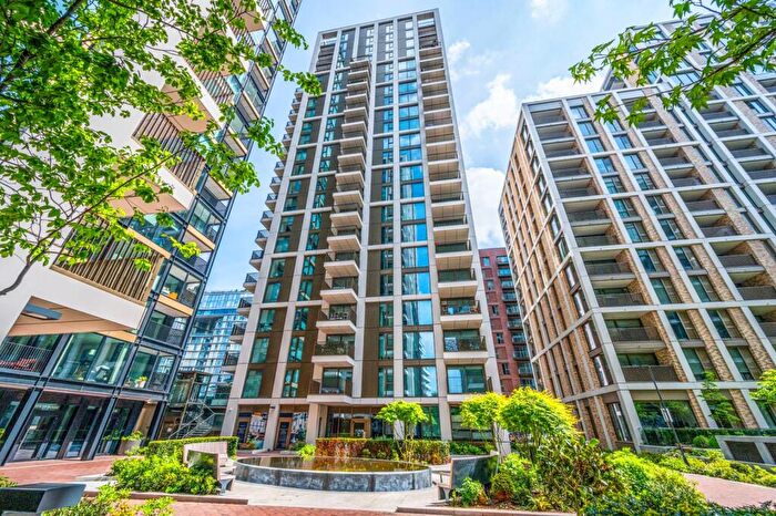 1 Bedroom Flat For Sale In Fitzroy House, Battersea, London, SW11