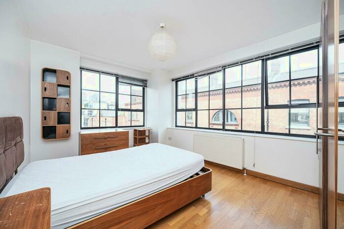2 Bedroom Flat To Rent In Hoxton Market, Shoreditch, London, N1