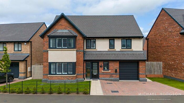 4 Bedroom Detached House For Sale In Leighfield Drive, Burdon Rise, Sunderland, SR3