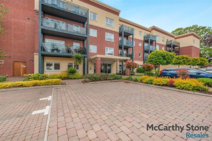 1 Bedroom Flat For Sale In Bilberry Place, Recreation Road, Bromsgrove, B61