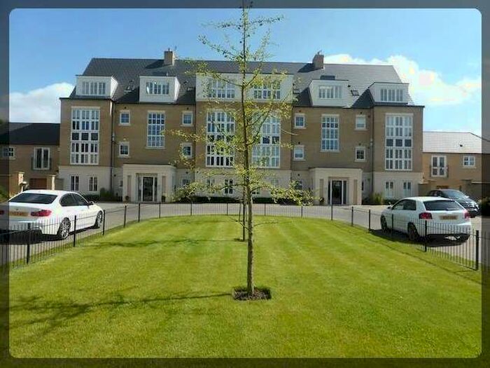 2 Bedroom Apartment To Rent In 20 St. Georges Court, Hull, HU10
