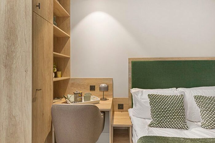 Studio To Rent In Draycott Avenue, London, SW3