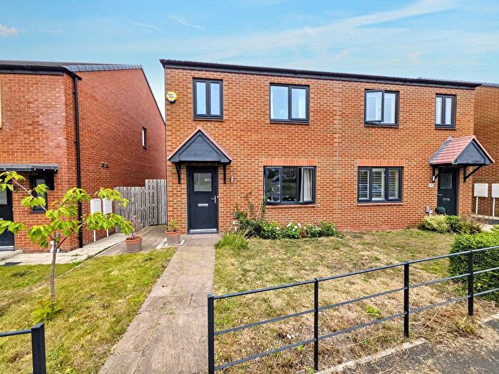 3 Bedroom Semi Detached House For Sale In Baroney Way, St. Nicholas Manor, Cramlington, NE23