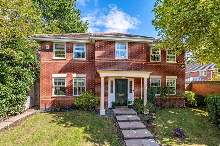 4 Bedroom Detached House For Sale In Curlew Drive, Brownhills, Walsall, West Midlands, WS8