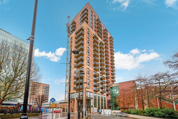 Flat To Rent In Wembley, HA9