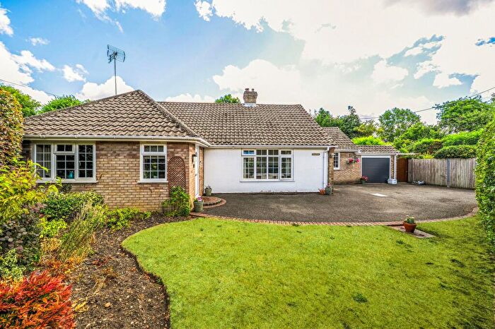 4 Bedroom Detached Bungalow For Sale In Pankridge Street, Crondall, GU10