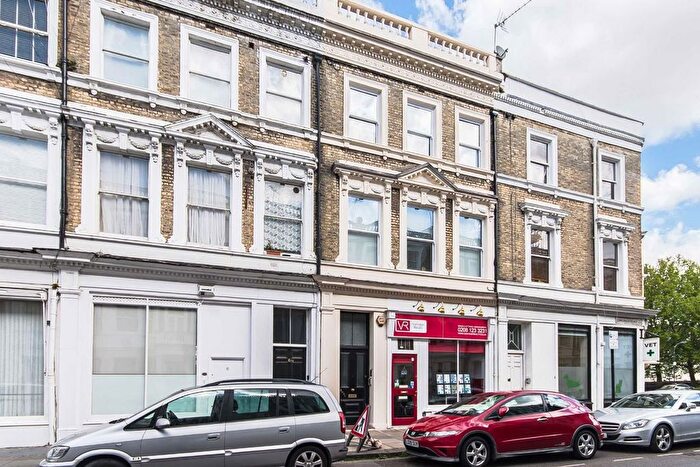 3 Bedroom Flat To Rent In Comeragh Road, West Kensington, W14