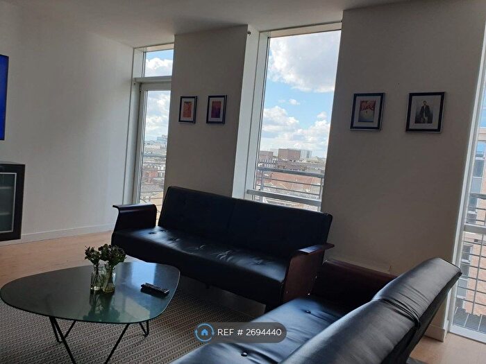 3 Bedroom Flat To Rent In Renfield Street, Glasgow, G2