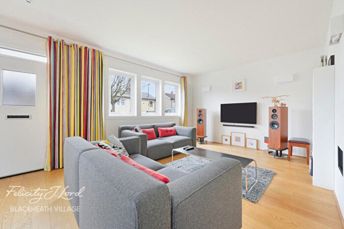 3 Bedroom Semi-Detached House For Sale In Holburne Road, London, SE3