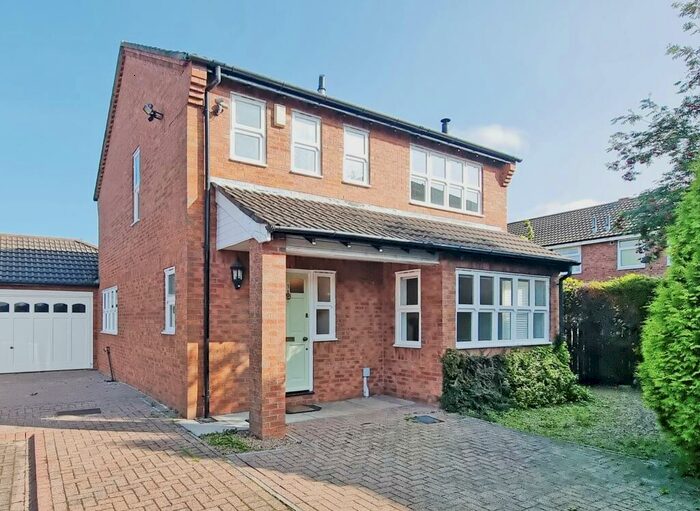 3 Bedroom Detached House To Rent In Hunters Lodge, Wallsend, Tyne And Wear, NE28