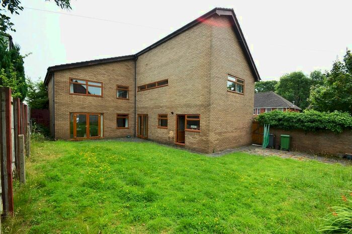 5 Bedroom Detached House To Rent In The Rise, Llanishen, Cardiff, CF14