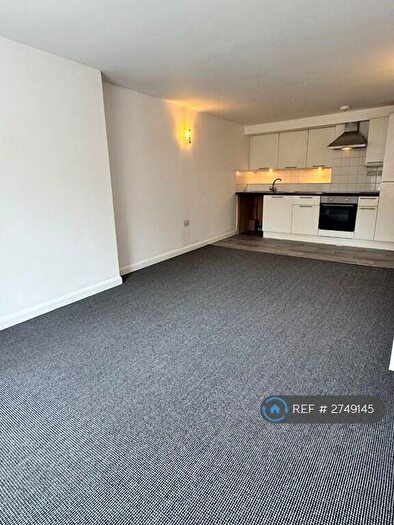 2 Bedroom Flat To Rent In St. Aldate Street, Gloucester, GL1