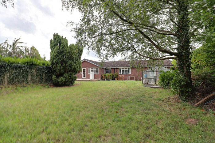 3 Bedroom Detached Bungalow For Sale In Green Avenue, Tarporley, CW6