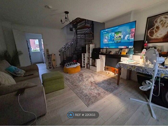 2 Bedroom Terraced House To Rent In Talbot Road, Sudbury, CO10
