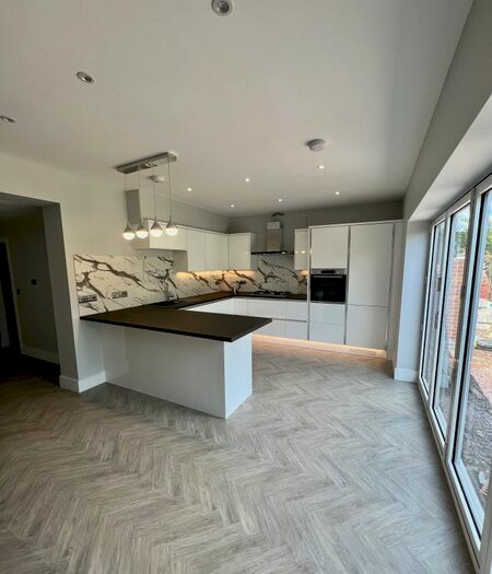 3 Bedroom Semi-Detached House To Rent In Kenpas Highway, Coventry, CV3