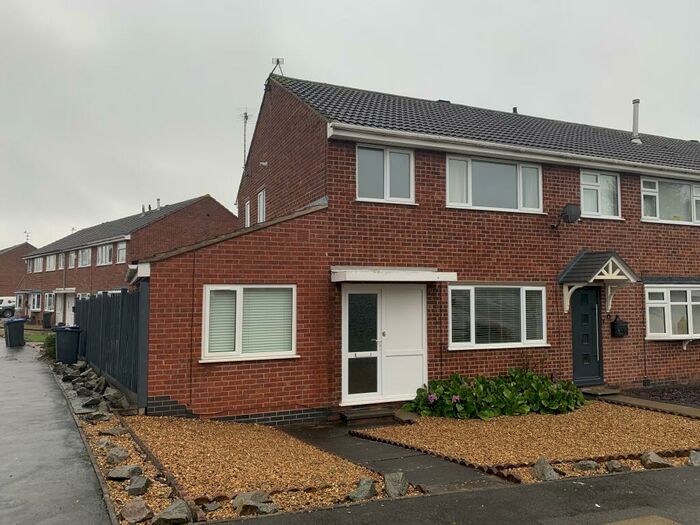 3 Bedroom Semi-Detached House To Rent In Farr Wood Close, Groby, LE6