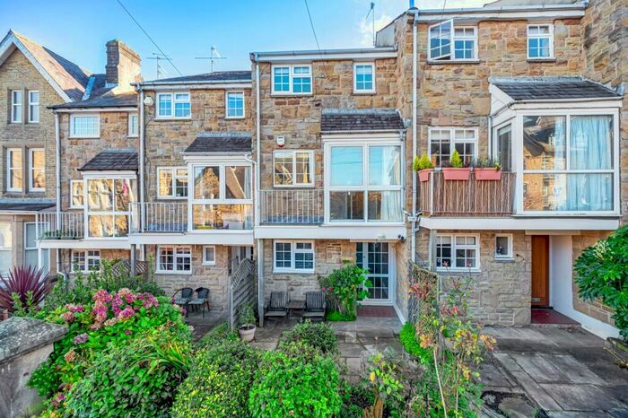 3 Bedroom House To Rent In Riddings Road, Ilkley, West Yorkshire, LS29