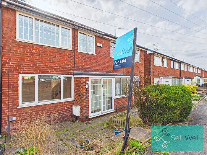 3 Bedroom Terraced House For Sale In Chaddock Lane, Worsley, Manchester, M28