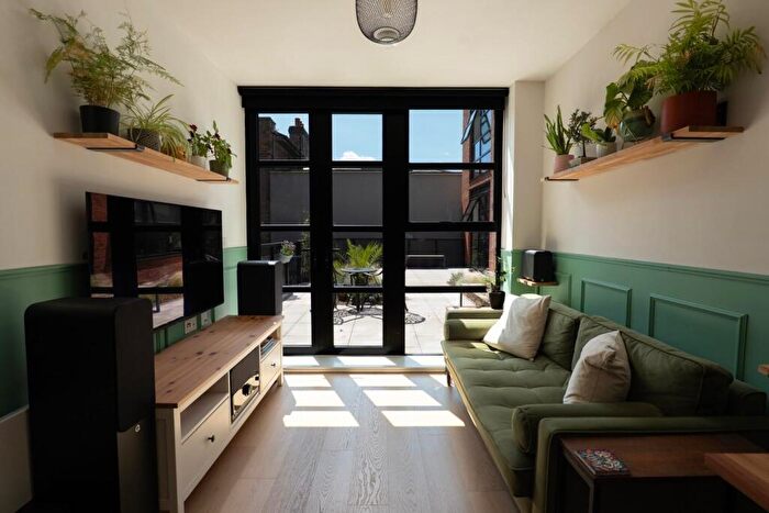 1 Bedroom Flat For Sale In Camden Street, Birmingham, B1 - Photo 5