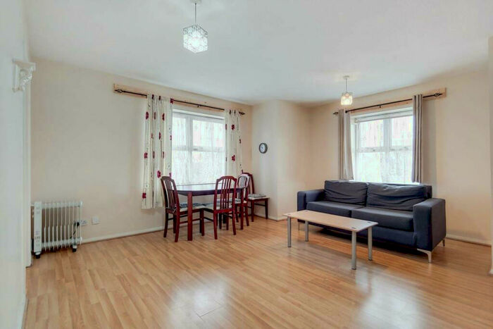1 Bedroom Terraced House To Rent In Swan Road, London, SE16