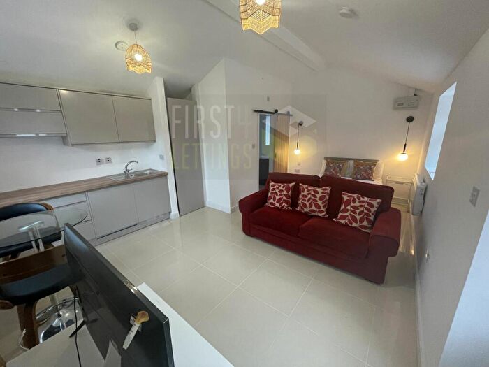 1 Bedroom Property To Rent In Milligan Road, Aylestone, LE2