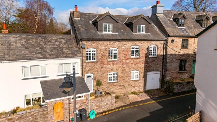 5 Bedroom Terraced House For Sale In Mount Street, Brecon, LD3