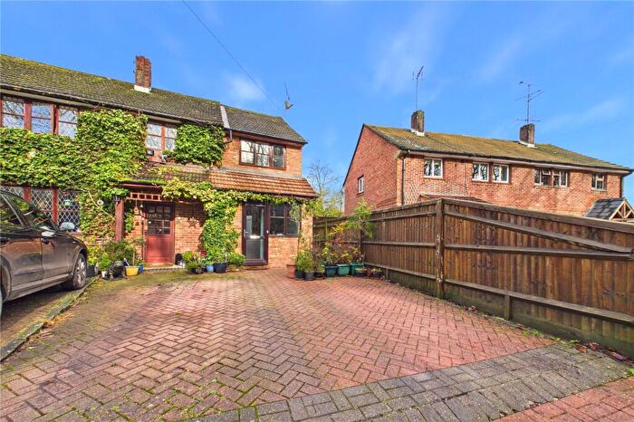 1 Bedroom Semi-Detached House To Rent In A, Tenaplas Drive, Upper Basildon, Reading, RG8