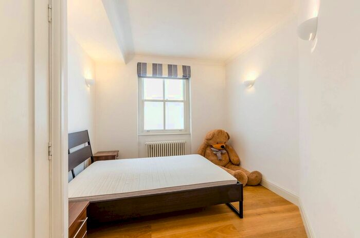 1 Bedroom Flat To Rent In Gloucester Road, South Kensington, London, SW7