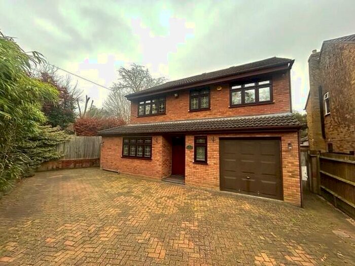 4 Bedroom Detached House To Rent In Iberian Way, GU15