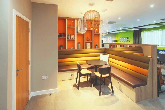 2 Bedroom Apartment To Rent In Bow Square, Queensway, Southampton, Hampshire, SO14