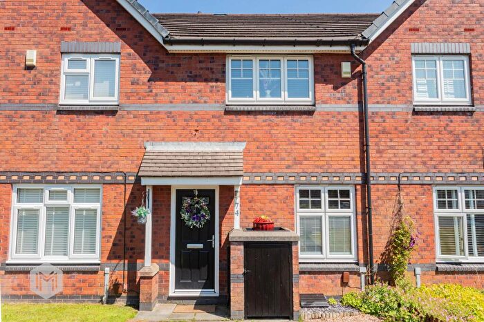 2 Bedroom Semi-Detached House For Sale In Dixon Green Drive, Farnworth, BL4