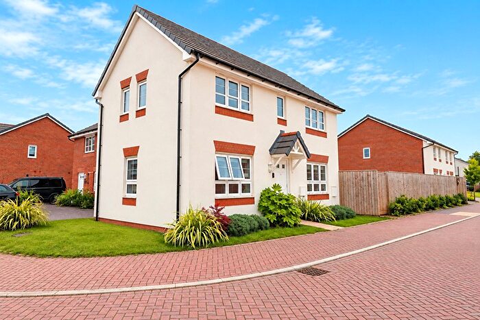 3 Bedroom Detached House For Sale In Langdon Road, Wiveliscombe, Taunton, Somerset, TA4