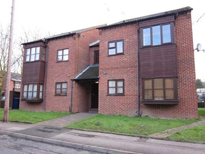 Property To Rent In Runnymede Court, Runnymede Road, Stanford Le Hope, SS17