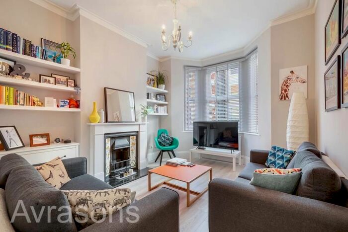 1 Bedroom Flat To Rent In Handforth Road, London, SW9