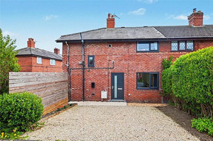 3 Bedroom Terraced House For Sale In Park Avenue, Swillington, Leeds, West Yorkshire, LS26