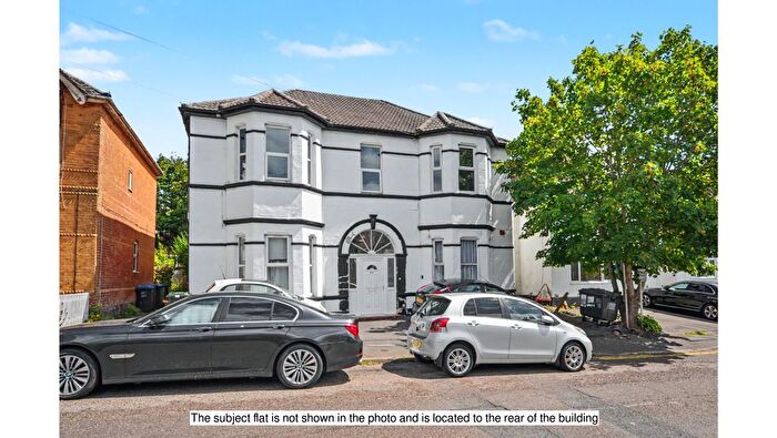 1 Bedroom Flat For Sale In Flat, Drummond Road, Bournemouth, Dorset, BH1