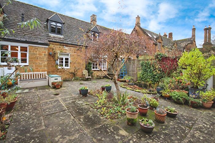 2 Bedroom Terraced House For Sale In Avon Dassett, Southam, Warwickshire, CV47