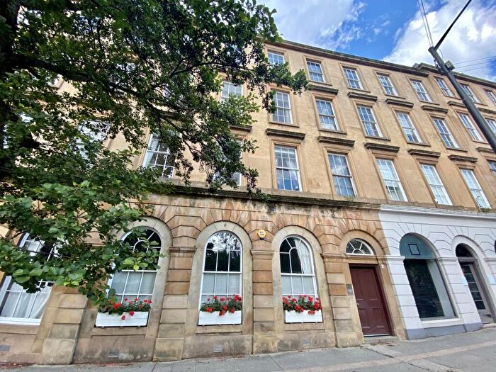 2 Bedroom Flat To Rent In Minerva Street, Glasgow, G3