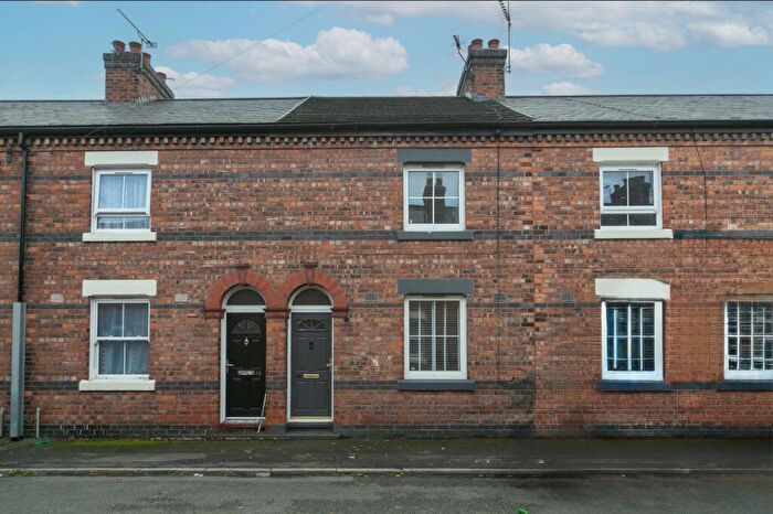 2 Bedroom Terraced House For Sale In Ewart Street, Chester, CH4