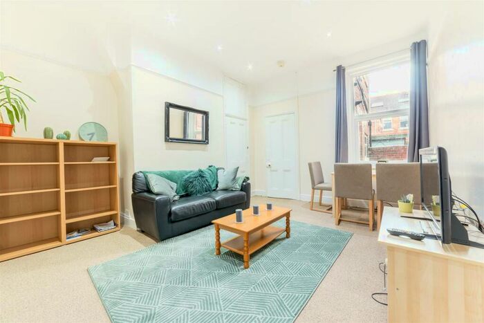 2 Bedroom Flat To Rent In £pppw - Glenthorn Road, Jesmond, Newcastle Upon Tyne, NE2