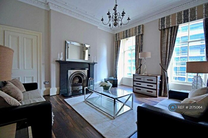 2 Bedroom Flat To Rent In Granville Street, Glasgow, G3