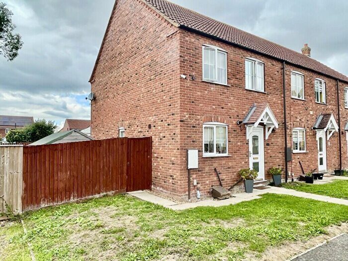 3 Bedroom End Of Terrace House For Sale In Woodrow Place, Spalding, PE11