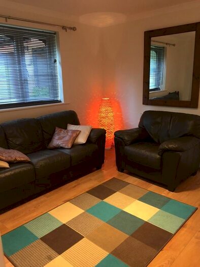 1 Bedroom Flat To Rent In Azalea Close, London, W7