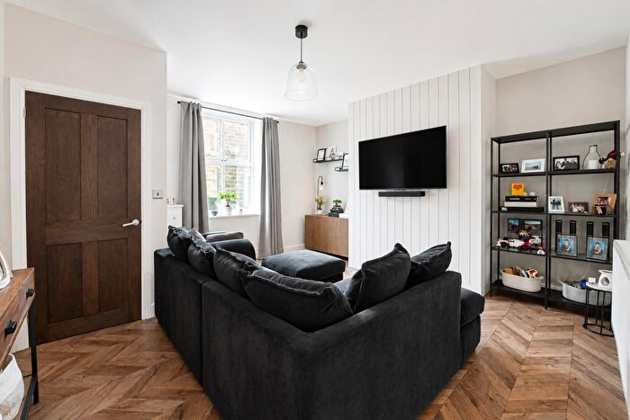 2 Bedroom Terraced House For Sale In St. Pauls Street, Ramsbottom, BL0