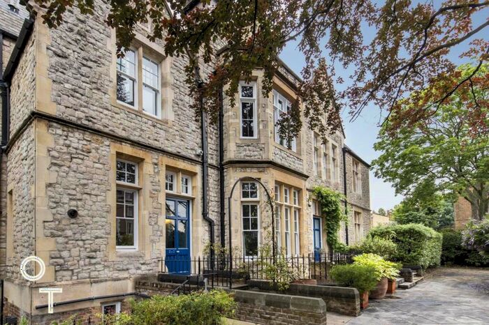 3 Bedroom Maisonette To Rent In Prince Of Wales Road, Kentish Town, NW5