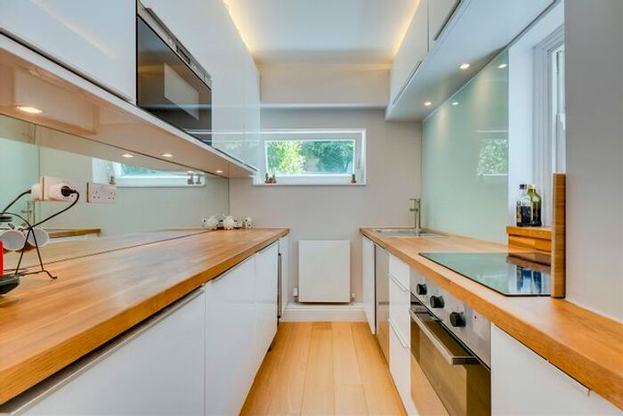 1 Bedroom Flat To Rent In St Peters Terrace, Fulham, SW6