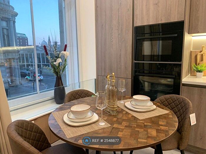 2 Bedroom Flat To Rent In Union Residence, Aberdeen, AB11