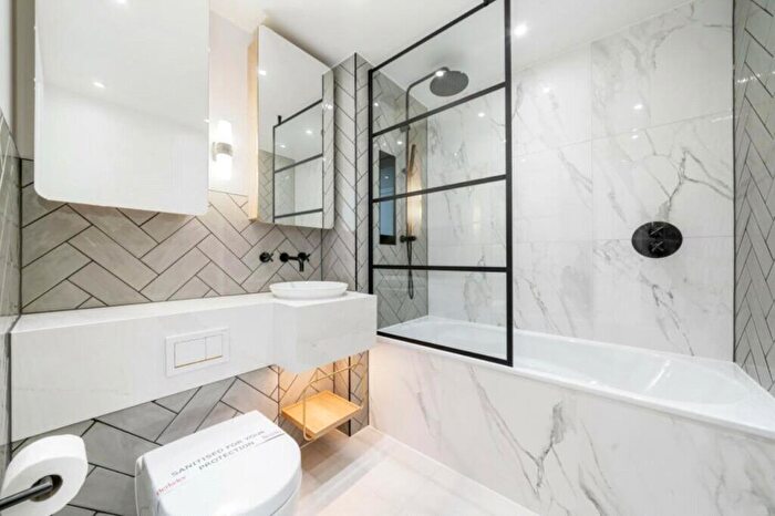 2 Bedroom Apartment For Sale In Bollinder Place, London, EC1V - Photo 6