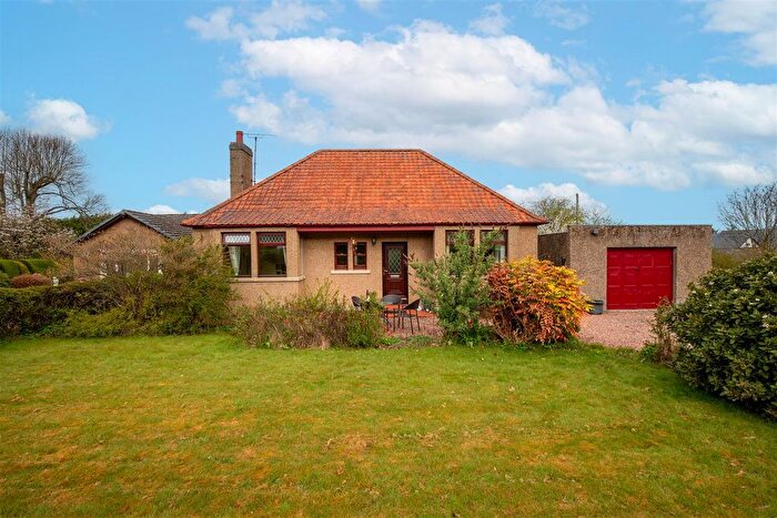 2 Bedroom Property For Sale In Newburgh Road, Abernethy, Perth, PH2