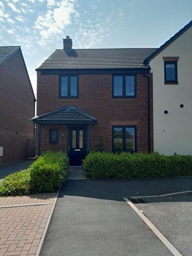 3 Bedroom Semi-Detached House To Rent In St. Pauls Drive, Telford, TF1